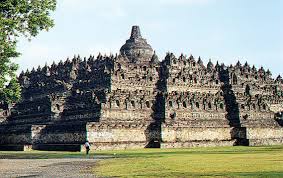 Hasil gambar untuk Tentang candi borobudur
