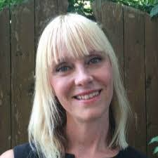 Karin Roach's Instagram, Twitter & Facebook