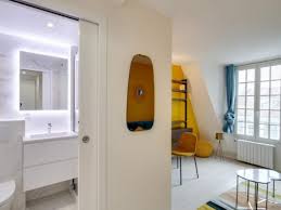 Découvrez en 24 points comment optimiser l'espace et faire illusion. Mini Salle De Bains 12 Facons D Optimiser L Espace