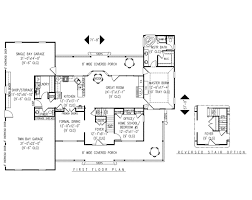 Jack and jill baths are located on each side of the top bedrooms to make sure that no one in the family will be. 5 Bedroom House Plans Find 5 Bedroom House Plans Today