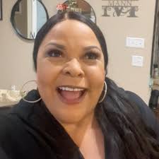 Thanks y’all so much for your love, support, and help! You made it happen!  My first American Music Award!🥰