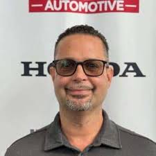 Headquarter Honda Staff