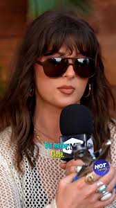 Just call her a DIY queen 👑 💁‍♀️