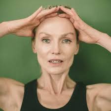 Sharon Lysaght (@sharonyogaparis) • Instagram photos and videos