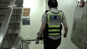 여경 논란은 이전에도 있었지만 여경 확대 발표 이후 청와대 국민청원 게시판에는 여경과 관련한 청원이 잇따라 올라왔다. Zkfrgestpozx2m