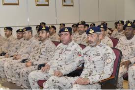 القوات المسلحة الملكية المغربية هي المؤسسة العسكرية للمملكة المغربية التي تم إحداثها بموجب ظهير ملكي شريف رقم 1.56.209 صادر في 25 يونيو 1956 بالجريدة الرسمية للبلاد، تضم المؤسسة عدة فروع تشمل الجيش و القوات الجوية و البحرية. Ø§Ù„Ù‚ÙˆØ§Øª Ø§Ù„Ù…Ø³Ù„Ø­Ø© ØªØ­ØªÙÙ„ Ø¨Ø§Ù„Ø°ÙƒØ±Ù‰ Ø§Ù„Ù€ 43 Ù„ØªÙˆØ­ÙŠØ¯Ù‡Ø§ Ø¬Ø±ÙŠØ¯Ø© Ø§Ù„ÙˆØ·Ù†