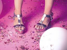 Locks and unlocks all of the bathroom doors. First Kiss Stories From Girls In Their Twenties Teen Vogue