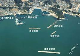 鷺江站（粵拼：lou6 gong1 zaam6；英文：lujiang station）係廣州地鐵8號綫嘅車站，喺海珠區新港西路同下渡路嘅交界地底，廣州城市職業學院（海珠校區）正門嘅西南邊，喺2003年6月28號開放。 呢個站喺2003年6月28號——2010年9月22號係廣州地鐵2號綫嘅車站。 åœ°æ–¹æ¸¯æ¹¾ æ±Ÿåæ¸¯ ç¦å³¶çœŒãƒ›ãƒ¼ãƒ ãƒšãƒ¼ã‚¸