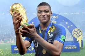 Tons of awesome kylian mbappé wallpapers to download for free. Kylian Mbappe Elu Joueur Francais De L Annee Par France Football L Equipe