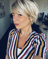 Bob styles, short styles, shoulder length hair. Pin On Short Hair Styles