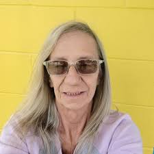 Driver texting at intersection almost caused accident