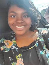 HAPPY BIRTHDAY to Doyle's House of Style Top Notch Braider. "KEYASHA  PETERSON" Enjoy your special day❤️