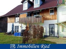 Hier finden sie wohnungen zum kaufen vieler immobilienportale und durch die einfache & schnelle wohnungssuche mit intuitiven filtermöglichkeiten ist das ziel traumwohnung zum greifen. 4 Zimmer Wohnung Zum Verkauf 86899 Landsberg Am Lech Ellighofen Mapio Net