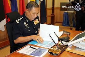 Measure of a man named samad ismail. Facebook