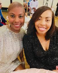 Alina Mitchell (@alinamitchellwrites) • Instagram photos and videos