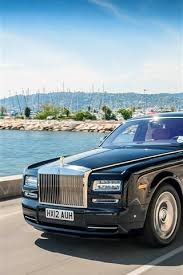 1125x2436 iphone x 4k wallpapers> download. Rolls Royce Black Luxury Car In Speed 750x1334 Iphone 8 7 6 6s Wallpaper Background Picture Image
