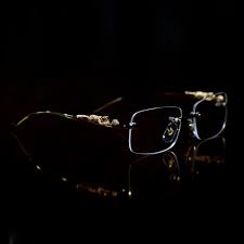 Designer titanium eyeglass frames glasses rimless mens womens gold red brown. 2021 Luxury Designer Sunglasses Eyeglasses Frames Temples With Panther Heads Metal Frameless Full Rim Semi Rimless Rectangular Shape For Men Woman Eyewear Accessories From Bestsunglasses2020 19 70 Dhgate Com
