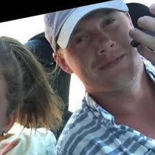 Ryan Skinner's Instagram, Twitter & Facebook