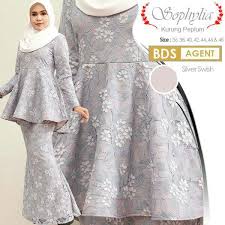 @dilahsari fashion kami ingin berkongsi idea idea baju untuk anda ilhamkan dan jangan lupa subscribe channel kami untuk menonton video terbaru kami seperti. Baju Kurung Moden Peplum Labuh