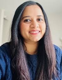 Lori Martell's Instagram, Twitter & Facebook