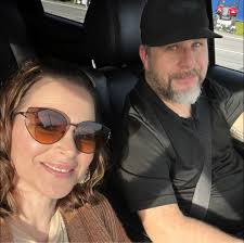 Anyone in here have any experience with the American Powetrain White  Lightning shifter? I'm thinking about getting one, just looking for some  feedback