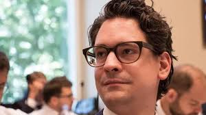 GrigioniSera 19.00 del 11.04.22: Elezioni cantonali, l'intervista di Patrick  Colombo al rappresentante della lista PS e Verdi Lukas Horrer