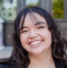 Kendra Scherer's Instagram, Twitter & Facebook