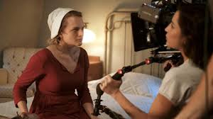 Résumé de votre k streaming serie: The Handmaid S Tale Hulu Commande Deja La Saison 3 Premiere Fr