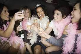 Und ein wimpel zum anstecken verleiht dem besonderen anlass stil und unterstellt dem geburtstagskind gleichzeitig auf amüsante weise es. 30 Geburtstag Feiern Ausgewahlte Party Ideen