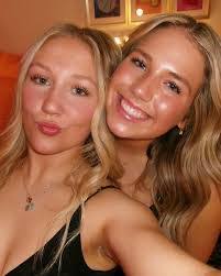 Hannah Dill's Instagram, Twitter & Facebook