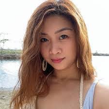 Joanna Ballesteros's Instagram, Twitter & Facebook