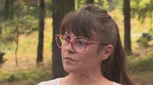 Hagg Lake neighbor saw stranger, heard 'rapid gunfire'