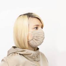Esto la situaba en la posición 166 por tráfico, muy. Moda En Tiempos De Pandemia Este Sera El Traje Que Deberas Usar Para Viajar En Avion