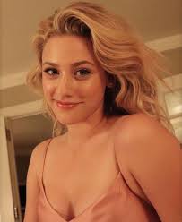 Assalamualaikum everyone.... Selamat siang