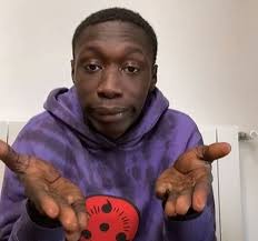 Just keep walking, just keep walking... This episode was honestly good,  simple as it was. It wasn't as crazy as last week, but you know what? It  didn't need to be. I've