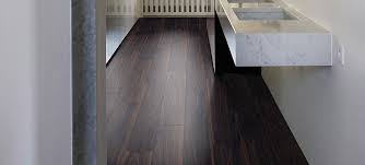 Between the shower, bathtub, toilet and sink, there is a lot of water happening in the bathroom. Waterproof Vinyl Floors Dos And Don Rsquo Ts Official Quick Step Website