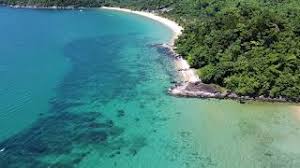 Ia terkenal dikalangan peminat sukan menyelam. Kg Juara Pulau Tioman Youtube
