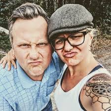 Jay Bez's Instagram, Twitter & Facebook