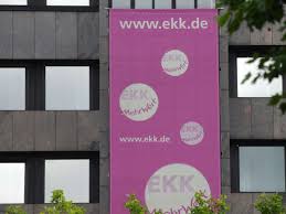 Bring your salary, and we'll waive the main fees. Grosste Kirchenbank Deutschlands Entsteht Wirtschaft