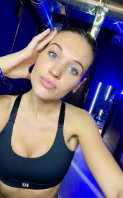 Olivia Moulder, London