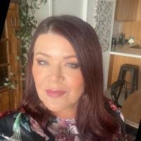 1900+ "Suzanne (at)" profiles