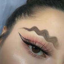 Wavy Brows New Trend Slayagebyjess Using Dipbrow In Dark Brown Swipe Left Amarieproctor Using Di Eyebrow Trends Cool Halloween Makeup Party Makeup Looks