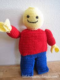 We have an awesome lego crochet blanket pattern in our post and it's free. 15 Totally Awesome Free Lego Crochet And Knit Patterns The Thrifty Couple