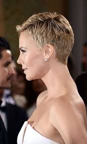 The super short haircut charlize theron debuted at the 2013 academy awards is one of the most iconic pixies of our time. 25 Charlize Theron Pixie Haircut Pixie Cut Haircut For 2019
