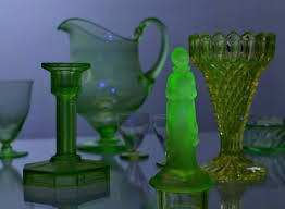 Концерн росэнергоатом, 2010 … uranium trioxide — iupac name uranium trioxide uranium(vi) oxide … Seeing More Glow In The Dark Glass V A Blog