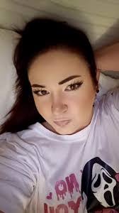 Amber Denham's Instagram, Twitter & Facebook