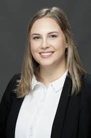 Mara Snyder's Instagram, Twitter & Facebook