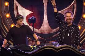 Jamie scott & romy dya in full in the spotify app. Martin Garrix David Guetta Lancam O Hino So Far Away Feat Jamie Scott E Romy Dya