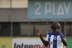 Follow sportskeeda for more updates about danilo pereira. Danilo Pereira S Agent Says Psg Declined The Opportunity To Sign The Midfielder In 2019 Psg Talk