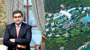 Videosunda sözünü ettiği paramount otel'le ilgili iddiaların ardı arkası kesilmiyor. Paramount Otel Ilk Degilmis Iste Sezgin Baran Korkmaz In Ustune Cokulen Diger Oteli Gercek Gundem